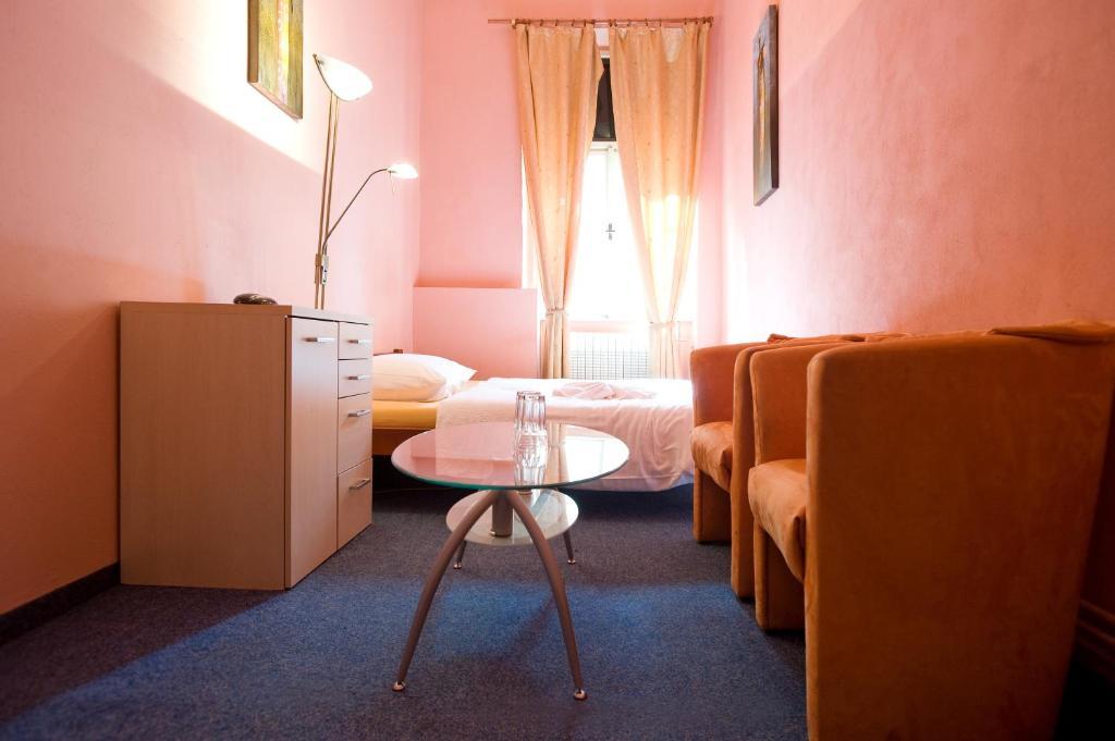 Club Hotel Praha Zimmer foto